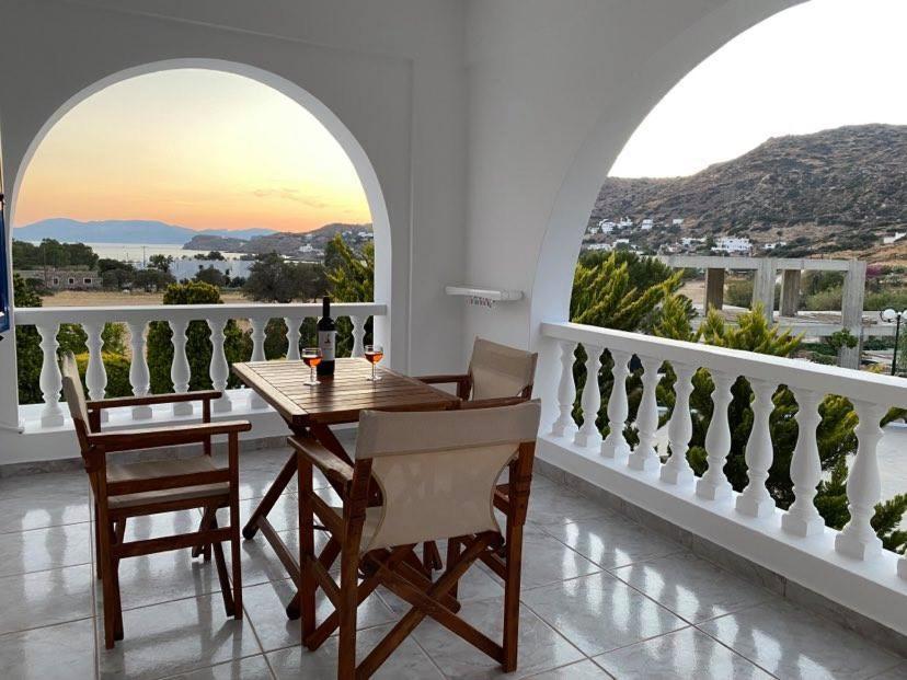 Villa Anna Maria Милопотас Экстерьер фото